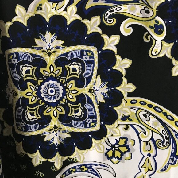 NWT - 212 Collection Skirt A-Line Floral Print Unlined Knee Length - Picture 3 of 10